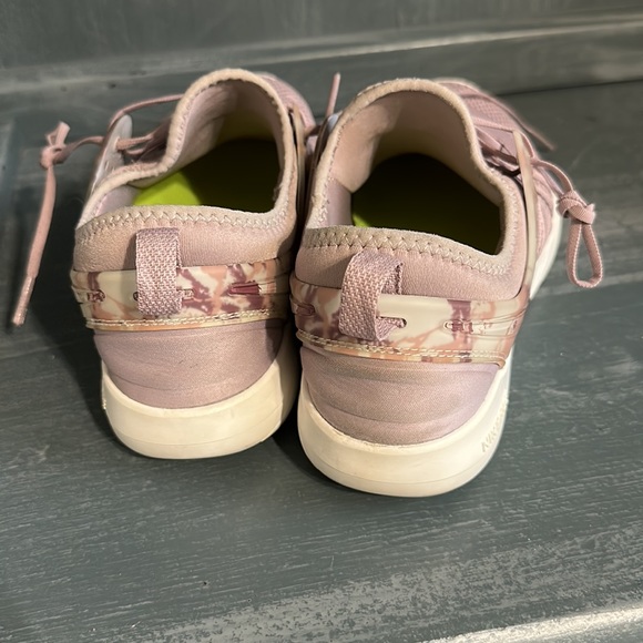 Nike Free Training Shoes - Picture 3 of 8